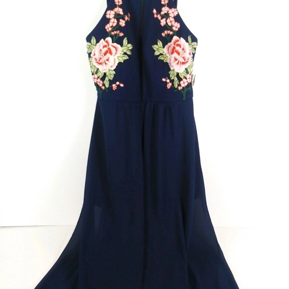 NWOT Elegant Navy Floral Embroidered Jumpsuit - Picture 1 of 5